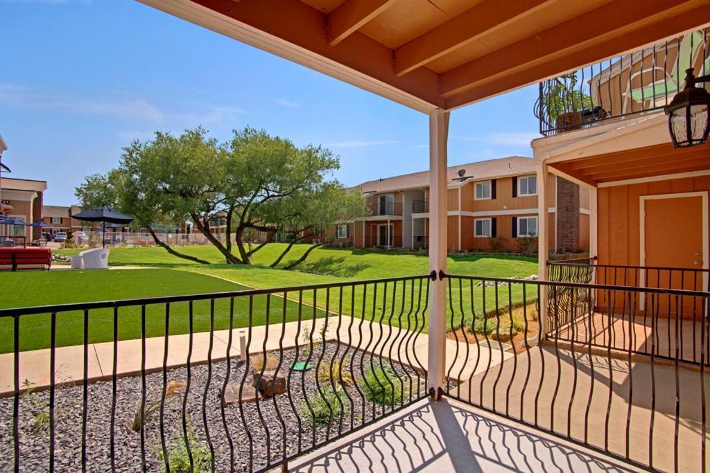 Sleepover 1Bd 1Ba Oklahoma City Apartments Dış mekan fotoğraf